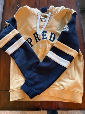 Nashville Predators Lace-Up Hoodie - Yellow & Navy